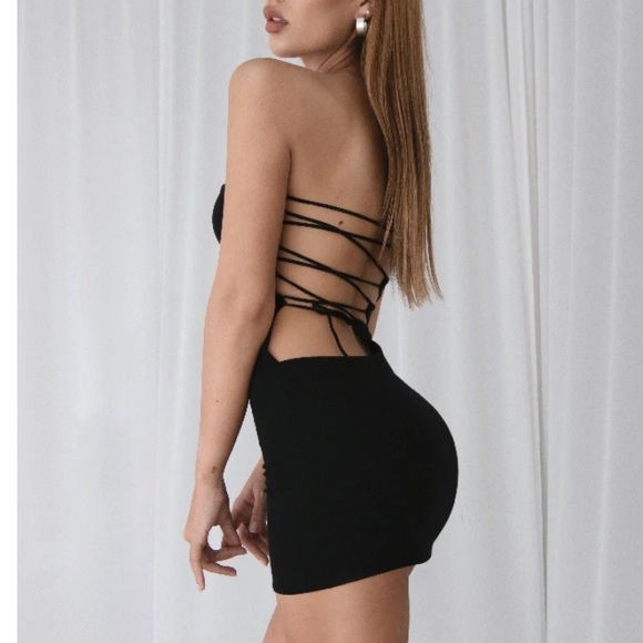 Black tie up backless mini dress size xs GOI LBD - Picture 3 of 7
